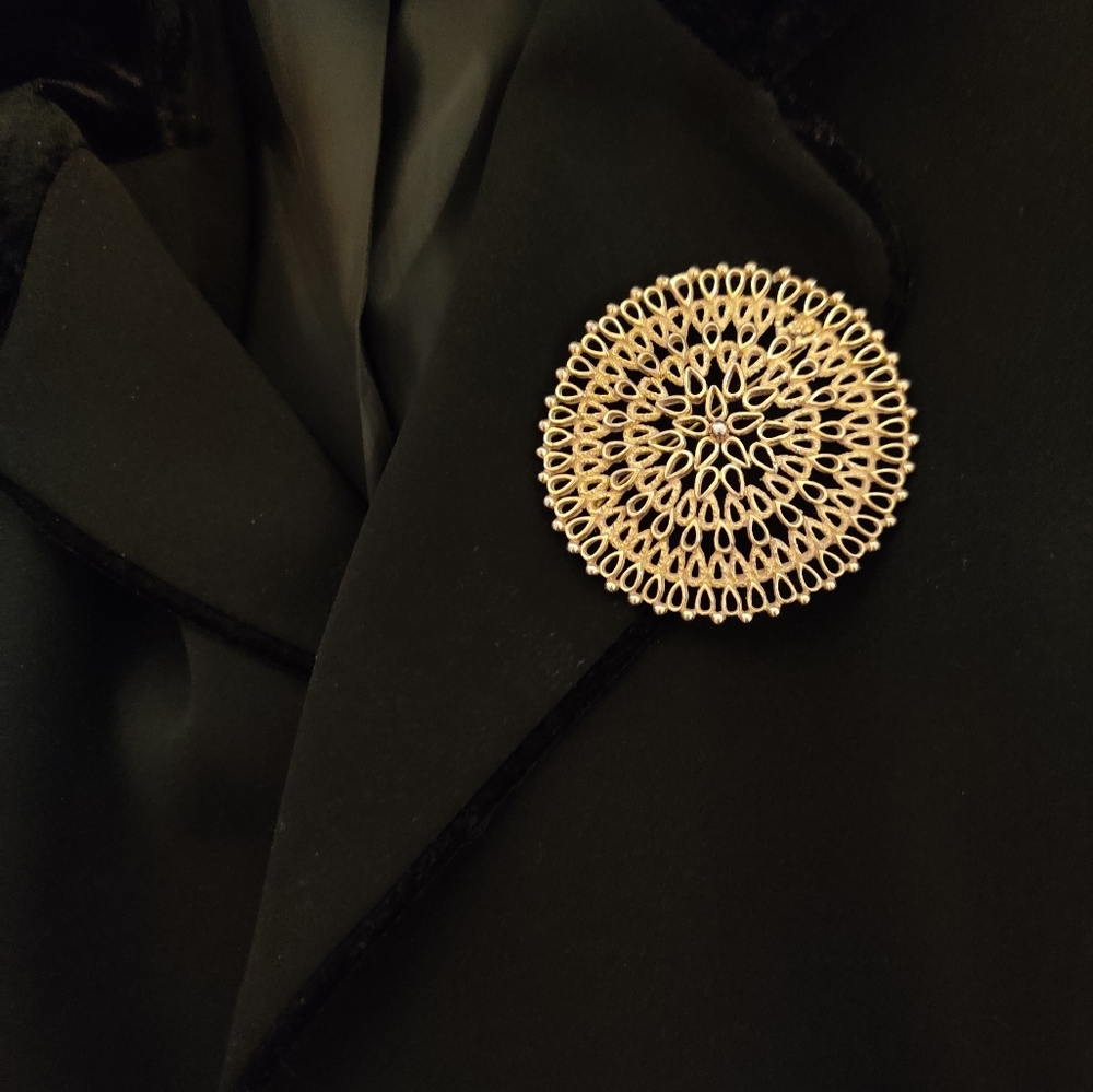 Vintage 60s Atomic Filigree Pin Brooch